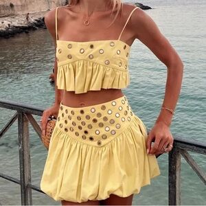 cute yellow two piece set! never worn size small